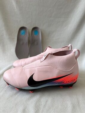 NIKE AIR ZOOM MERCURIAL SUPERFLY 10 ACADEMY MG UNITED Cleats Youth 5Y IB1516-600